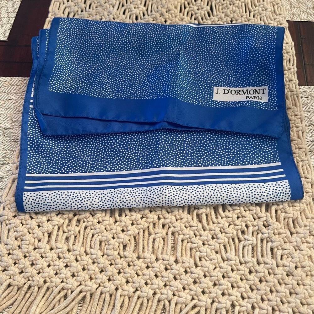 J. D’ORMONT Paris scarve Blue and white